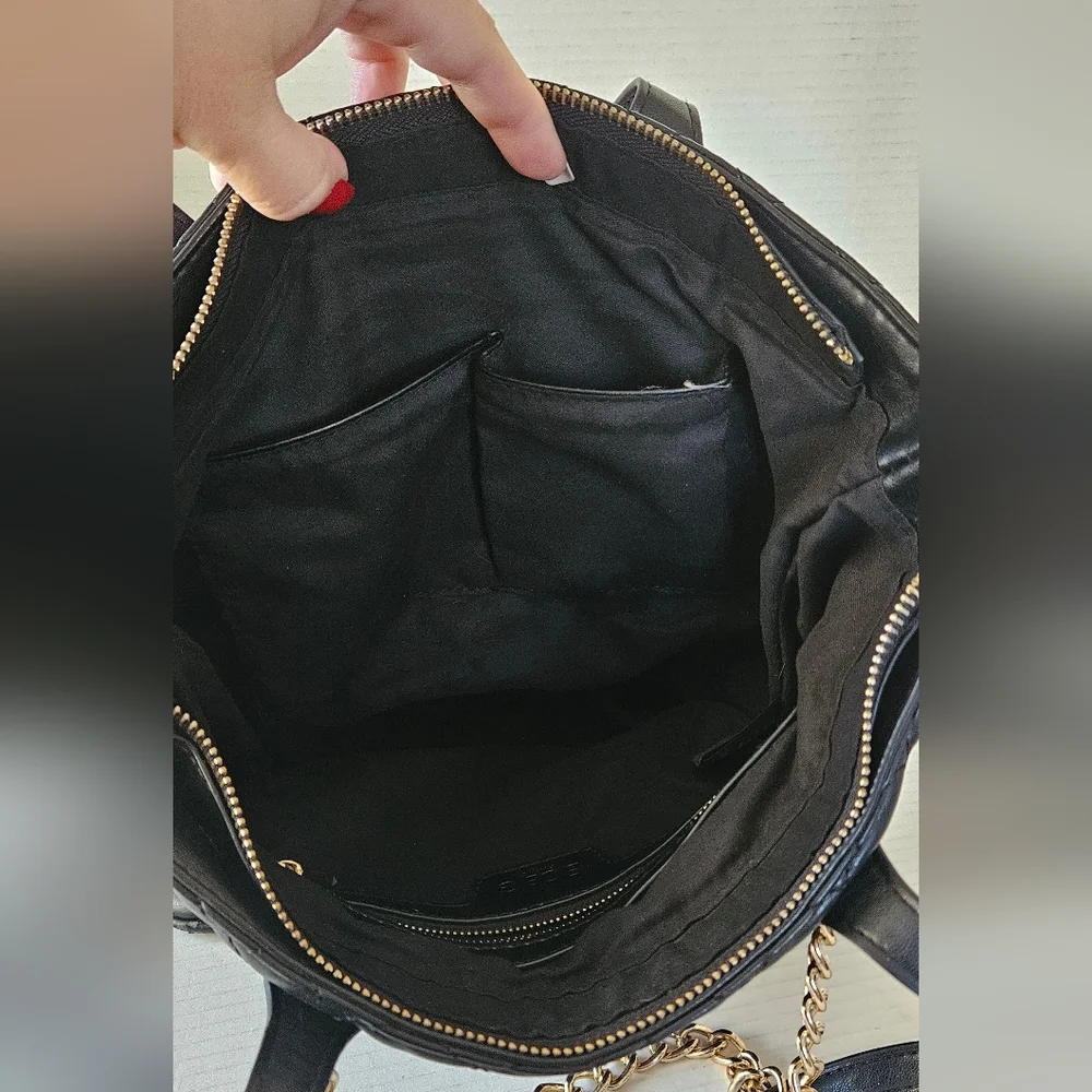 BCBG Paris quilted look black‎ shoulder bag